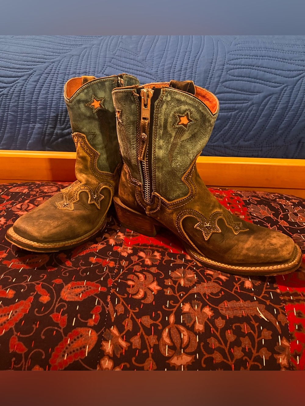 Sundance Distressed Suede Cowgirl Boots with Star Cutouts 🌟